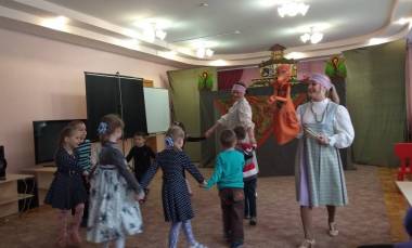 Государственный театр кукол в «Надежде»